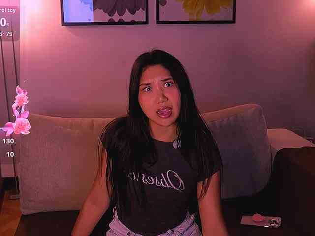 MiaBlisshere1