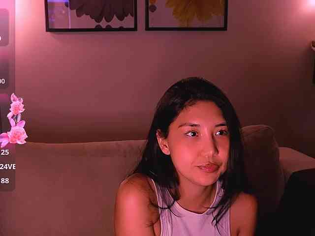 MiaBlisshere1