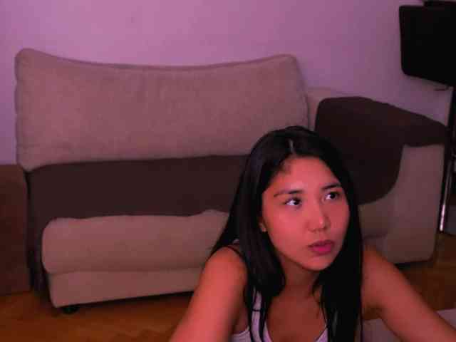 MiaBlisshere1