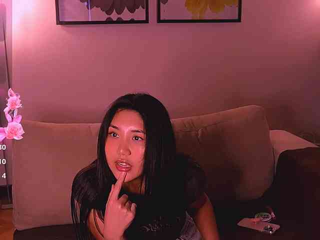 MiaBlisshere1