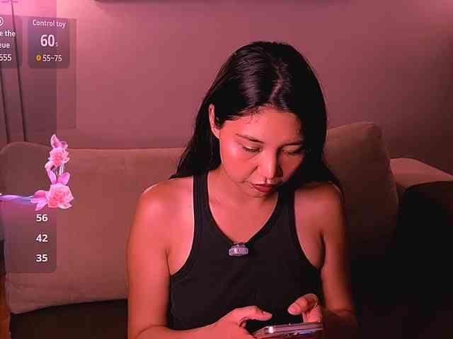 MiaBlisshere1 webcam