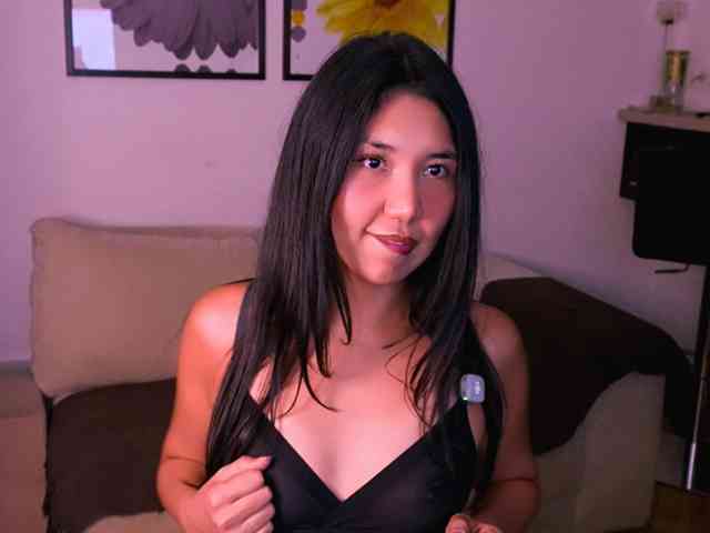 MiaBlisshere1