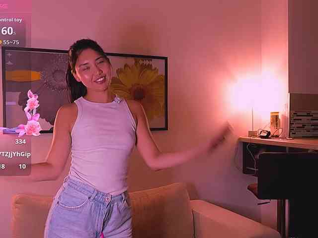 MiaBlisshere1 webcam