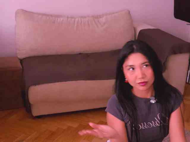 MiaBlisshere1