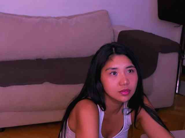 MiaBlisshere1