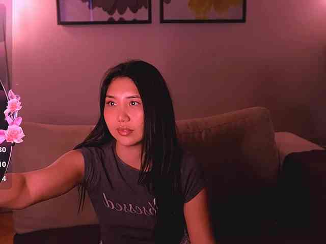 MiaBlisshere1 webcam