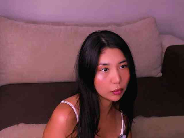 MiaBlisshere1