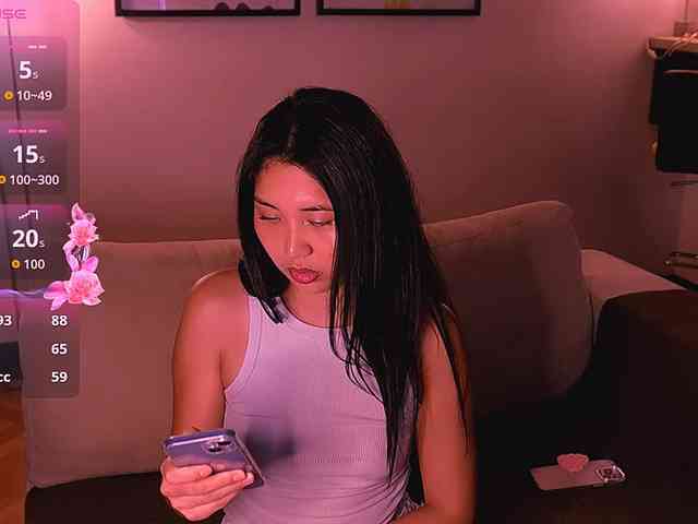 MiaBlisshere1 webcam