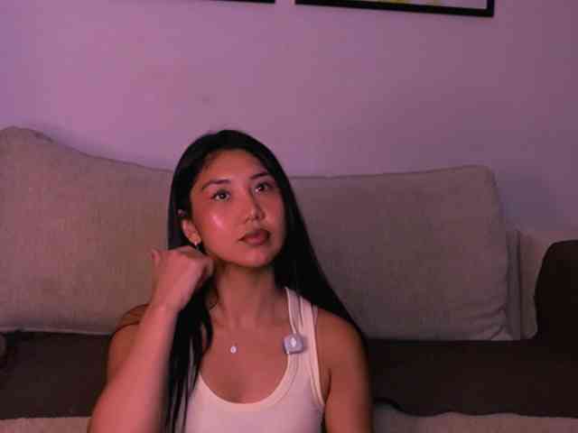 MiaBlisshere1