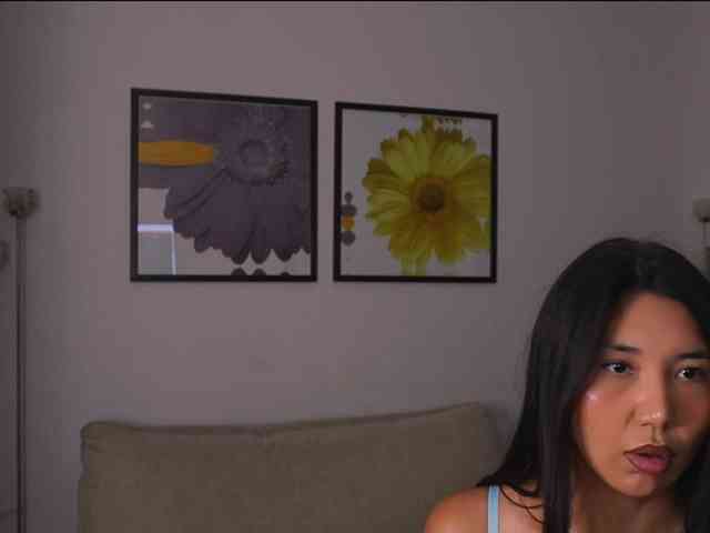 MiaBlisshere1