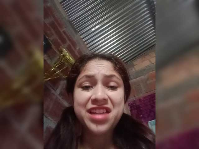 Mady03 live cam on BongaCams