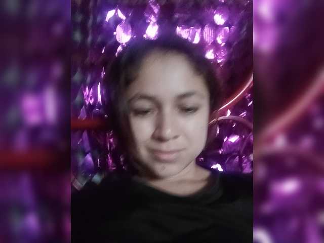 Mady03 live cam on BongaCams