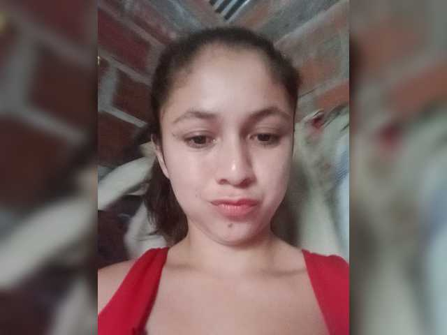 Mady03 live cam on BongaCams