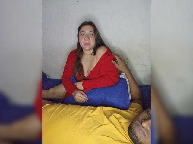 GloriaLove22 live cam on BongaCams