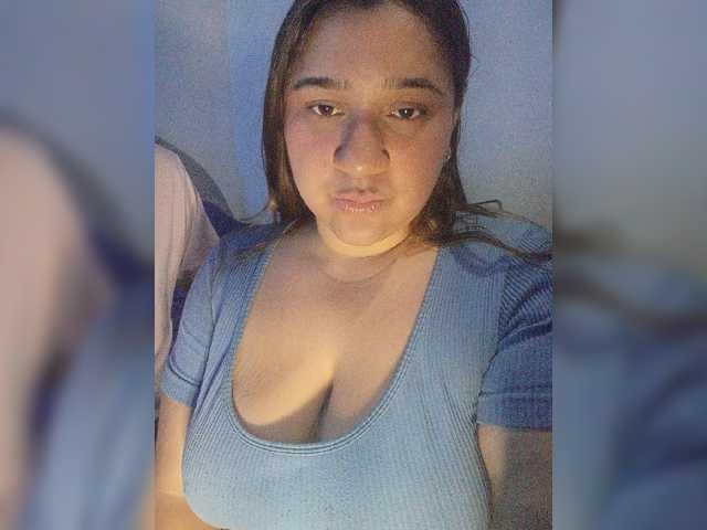 GloriaLove22 live cam on BongaCams