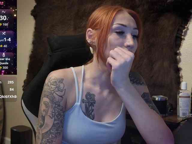 ThornsandHoney webcam