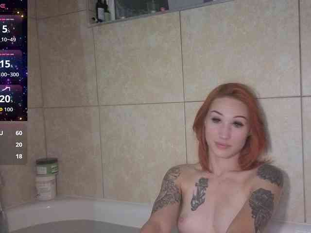 ThornsandHoney webcam