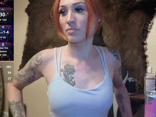 ThornsandHoney webcam