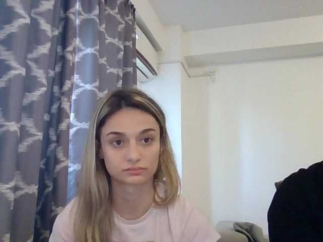 Sex chat gratuit in direct cu Anais8900 pe BongaCams