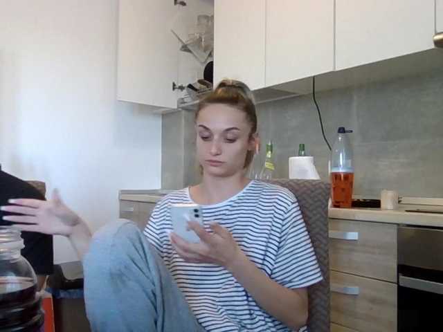 Sex chat gratuit in direct cu Anais8900 pe BongaCams