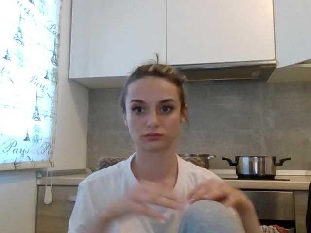 Live трансляция Anais8900 - Runet.cam