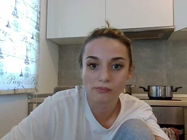 Sex chat gratuit in direct cu Anais8900 pe BongaCams