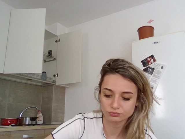 Sex chat gratuit in direct cu Anais8900 pe BongaCams