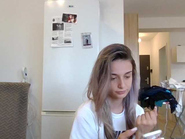 Anais8900 live cam on BongaCams