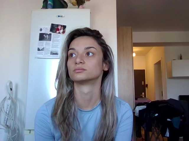 Sex chat gratuit in direct cu Anais8900 pe BongaCams