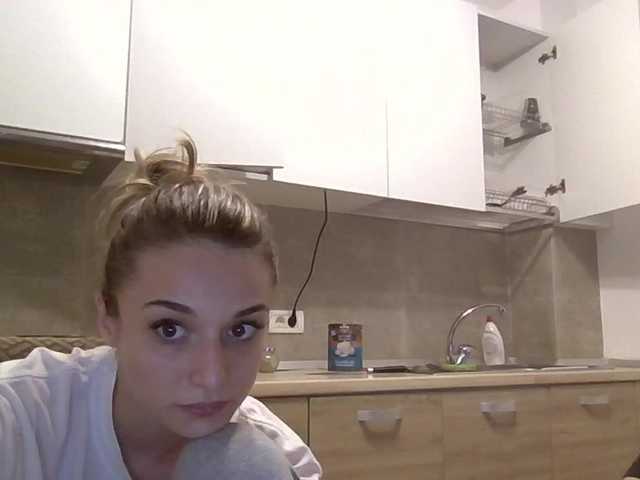 Sex chat gratuit in direct cu Anais8900 pe BongaCams