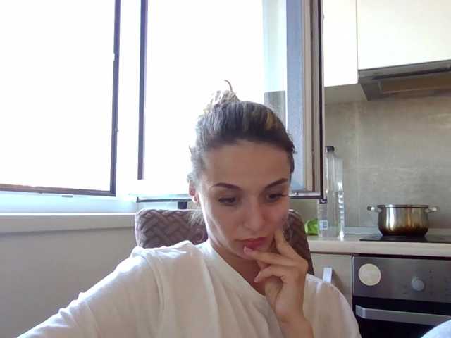 Anais8900 live cam on BongaCams