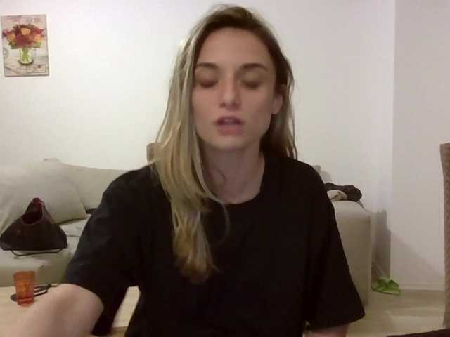 Sex chat gratuit in direct cu Anais8900 pe BongaCams