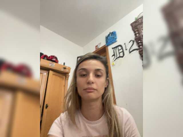 Sex chat gratuit in direct cu Anais8900 pe BongaCams