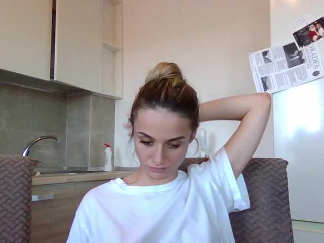 Sex chat gratuit in direct cu Anais8900 pe BongaCams