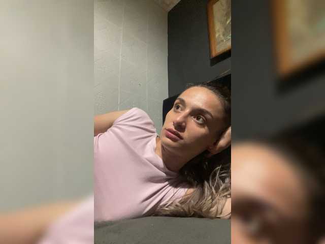 Anais8900