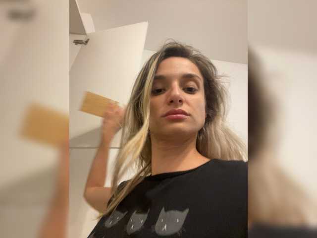 Sex chat gratuit in direct cu Anais8900 pe BongaCams