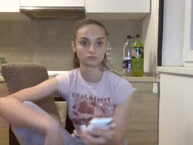 Anais8900 live cam on BongaCams