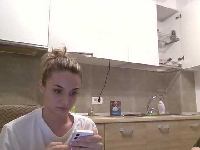 Sex chat gratuit in direct cu Anais8900 pe BongaCams