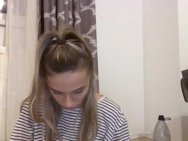 Anais8900