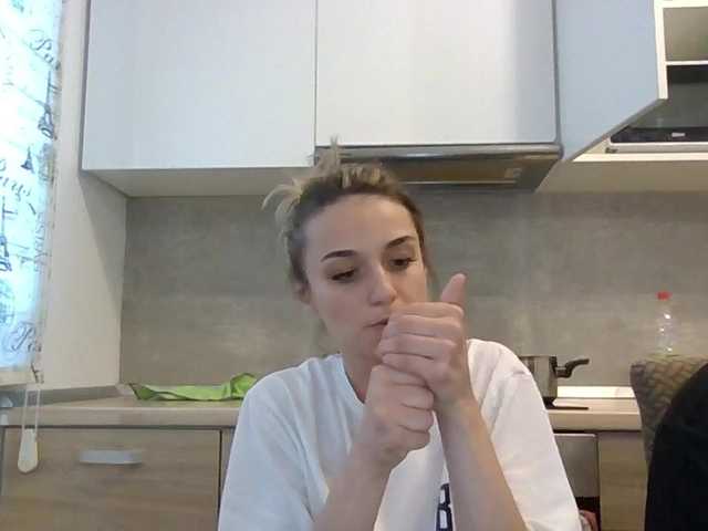 Sex chat gratuit in direct cu Anais8900 pe BongaCams