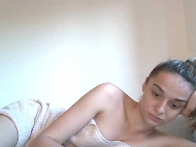 Sex chat gratuit in direct cu Anais8900 pe BongaCams