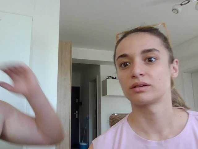 Sex chat gratuit in direct cu Anais8900 pe BongaCams