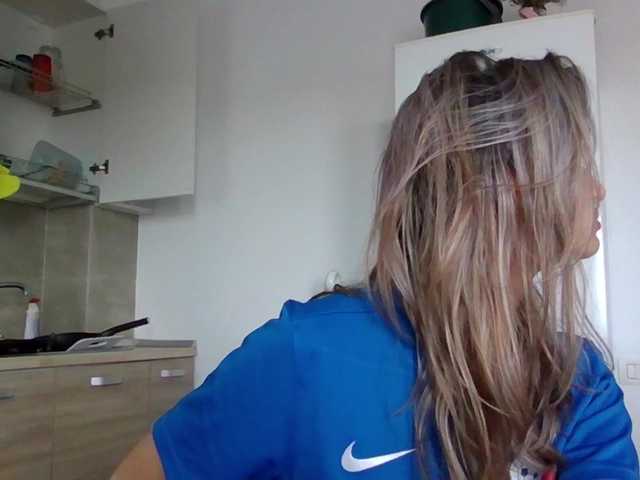 Sex chat gratuit in direct cu Anais8900 pe BongaCams