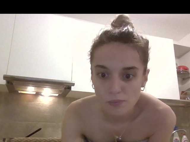 Sex chat gratuit in direct cu Anais8900 pe BongaCams