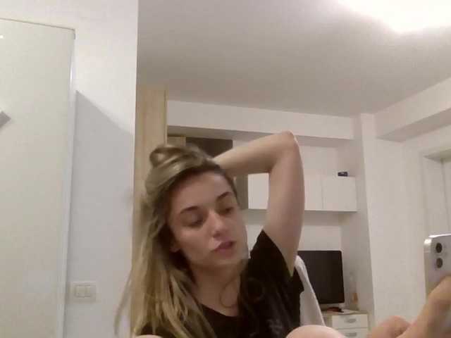 Sex chat gratuit in direct cu Anais8900 pe BongaCams