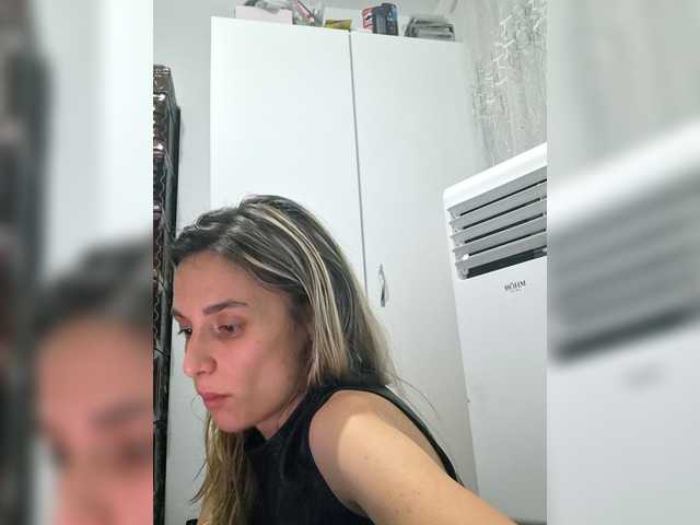 Sex chat gratuit in direct cu Anais8900 pe BongaCams