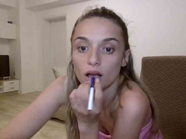 Model: Anais8900