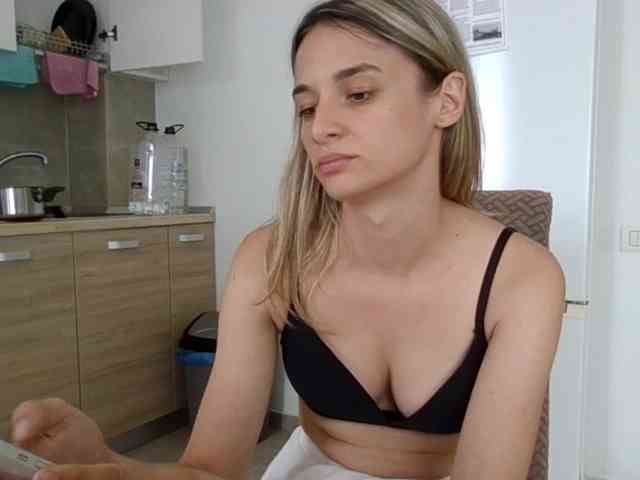 Anais8900 Sex Cam Show