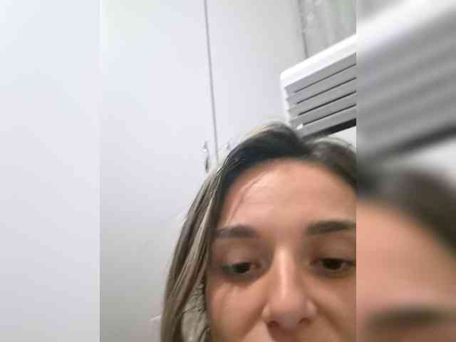 Model: Anais8900