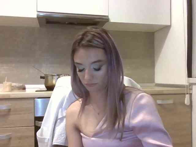 Model: Anais8900